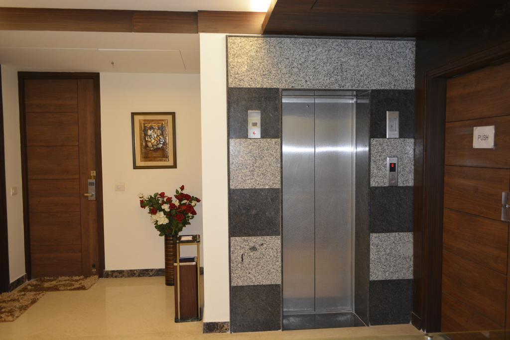 Hotel Mint Casa New Delhi Buitenkant foto