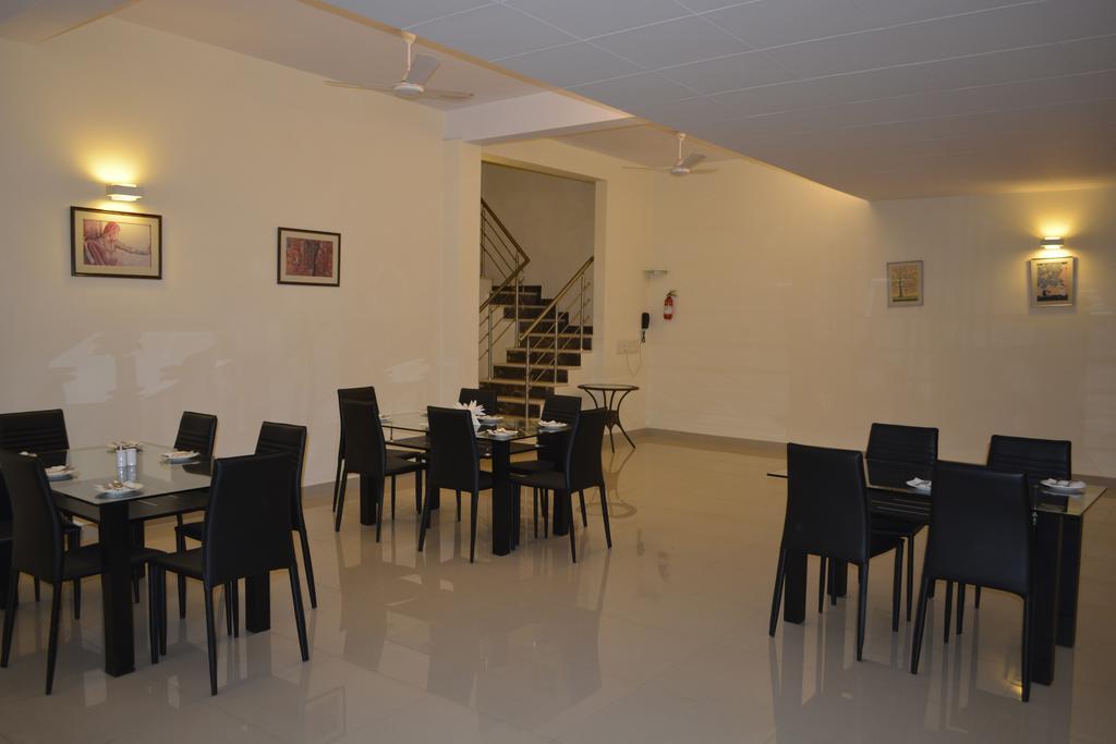 Hotel Mint Casa New Delhi Buitenkant foto