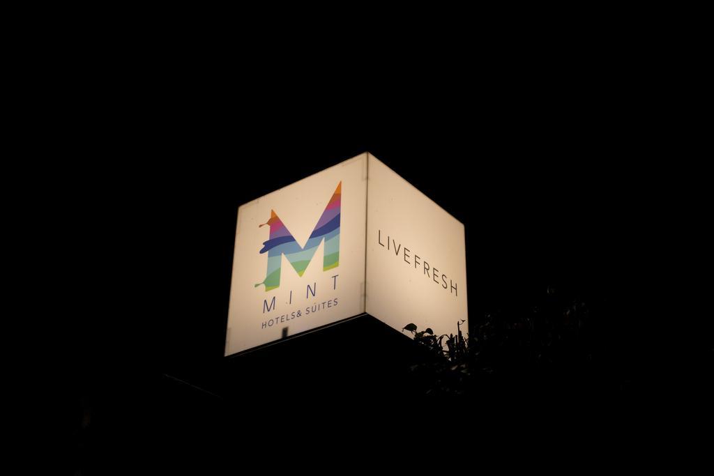 Hotel Mint Casa New Delhi Buitenkant foto